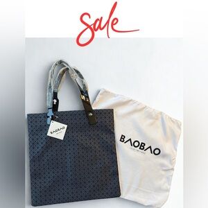 NWT Authentic Issey Miyake Bao Bao Lucent Tote Bag - Black, and dust bag.